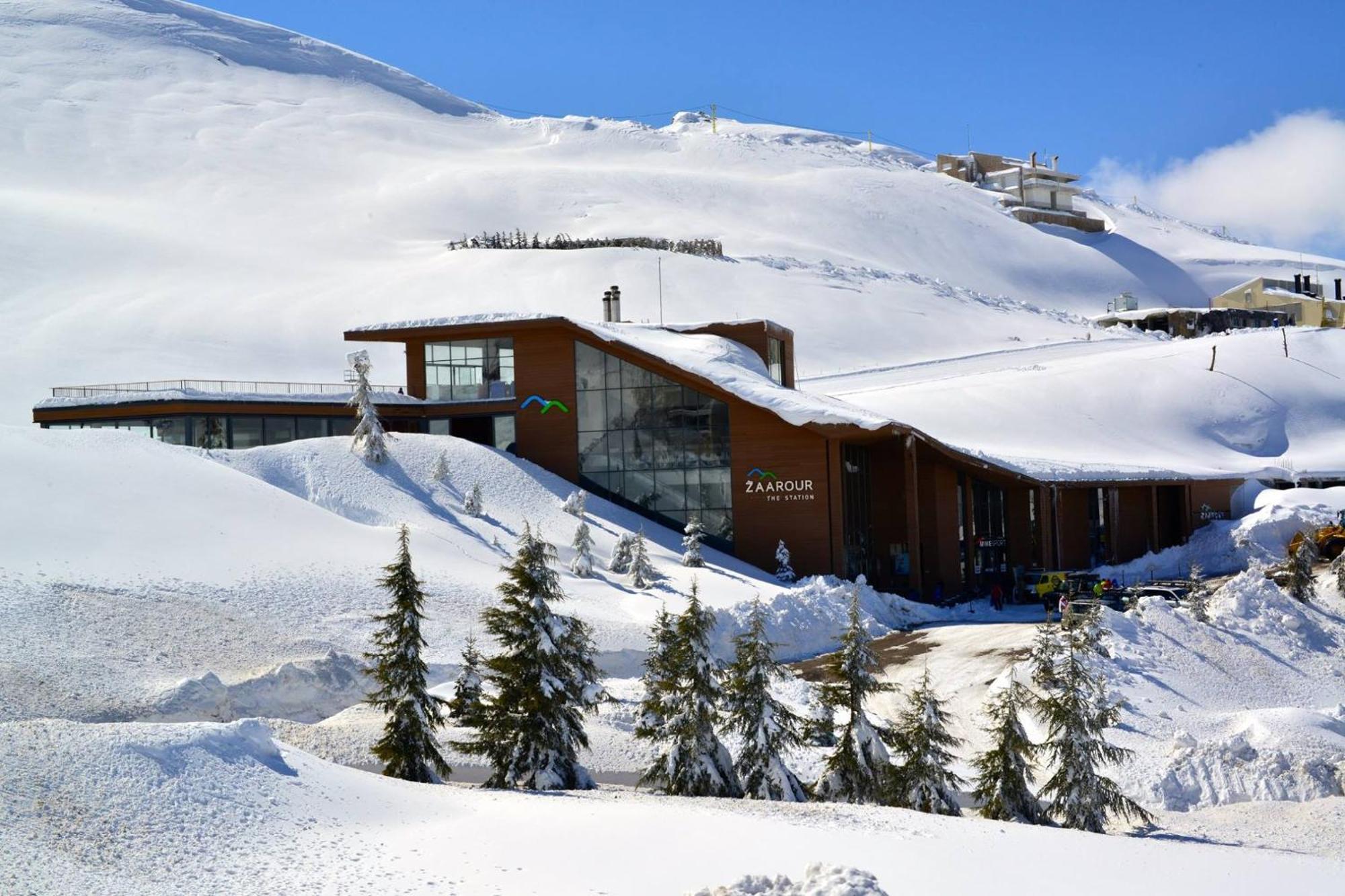 Bed and Breakfast Le Grand Chalet Zaarour Алайх Экстерьер фото